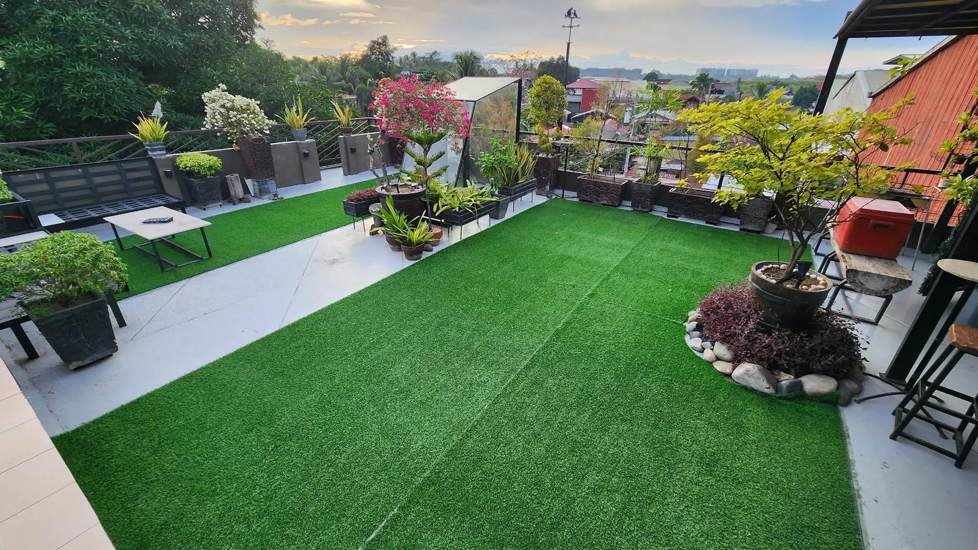 Отель The Loft Unit 5 Davao Апартаменты